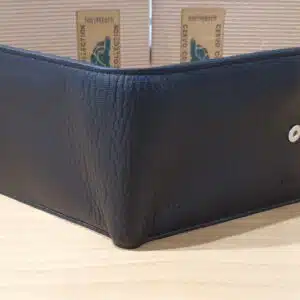Tony perotti mens Leather wallet