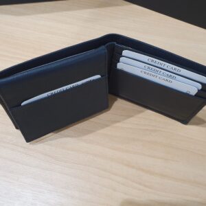 mens leather wallet
