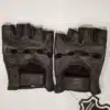 fingerless gloves